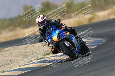 media/Mar-28-2022-Superbike Trackdays (Mon) [[b8603d0f67]]/Open Track Time/Turn 7/